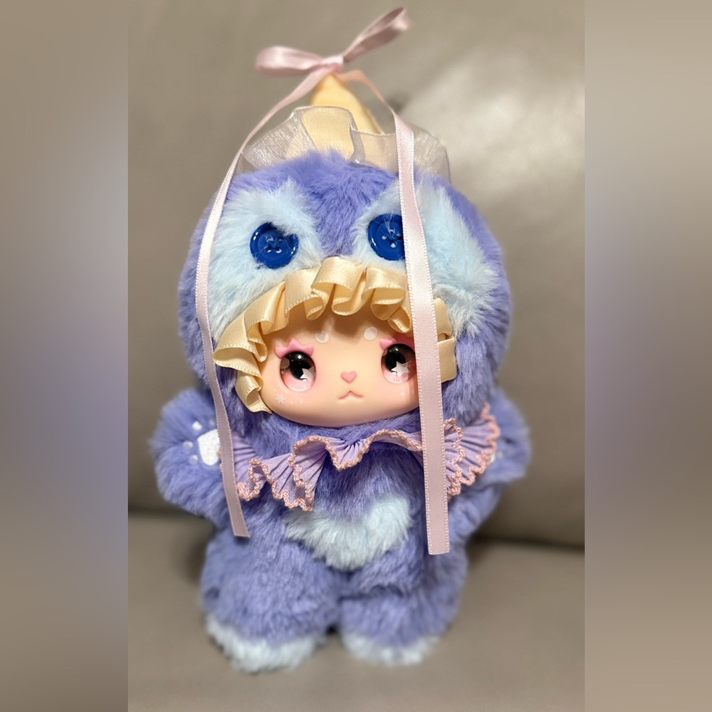 Lovely Emma Flavor Twist confirmed penguin plush keychain NWOT